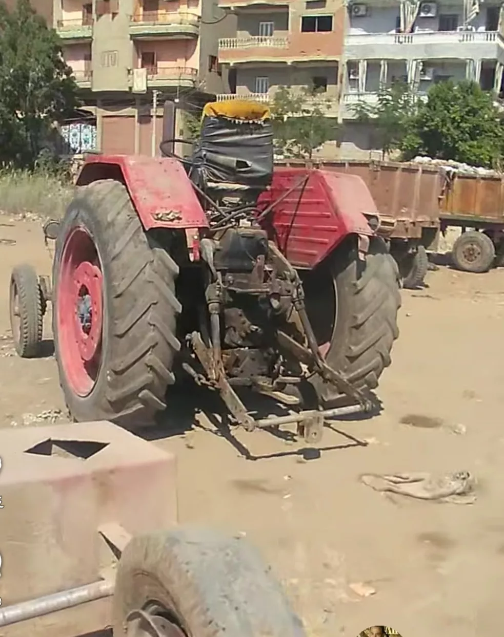 حتى الجرارات لاتعمل أيضا