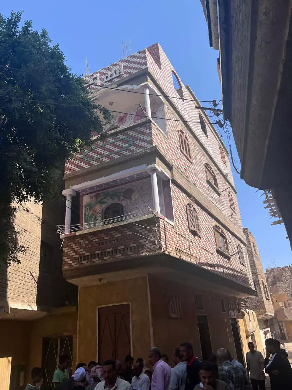 المنزل