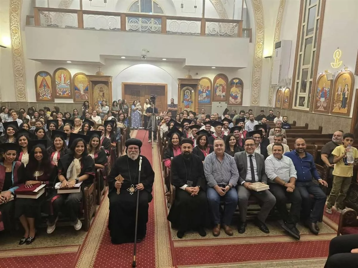 الأنبا أكليمندس الأسقف العام لكنائس قطاع ألماظة