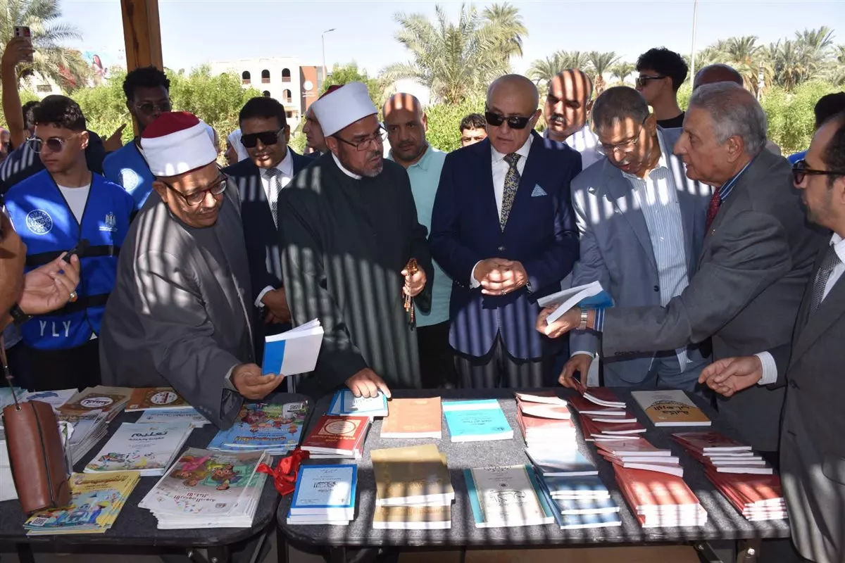 المجلس الأعلى للشئون الإسلامية يشارك في الدورة الخامسة لمعرض الأقصر للكتاب