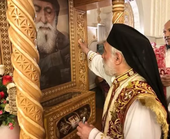 ذخائر القديس مار شربل