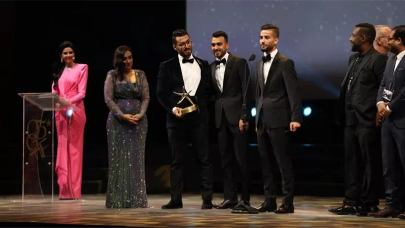 كباتن الزعتري لـعلي العربي يفوز بجائزة أفضل فيلم وثائقي في مهرجان الجونة