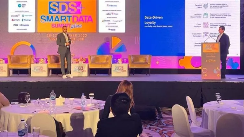 دي سكويرز ترعى النسخة التاسعة من قمة البيانات الذكية (SDS) 2022