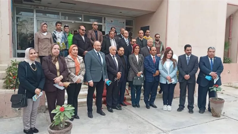 لجنة التعليم بالبرلمان تختتم جولتها بفرع جامعة دمنهور بالنوبارية