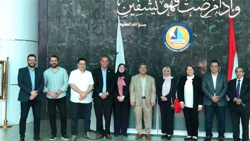 لجنة دعم البرنامج التكاملي في الطب( ٥+٢) تتفقد مرافق طب كفرالشيخ 