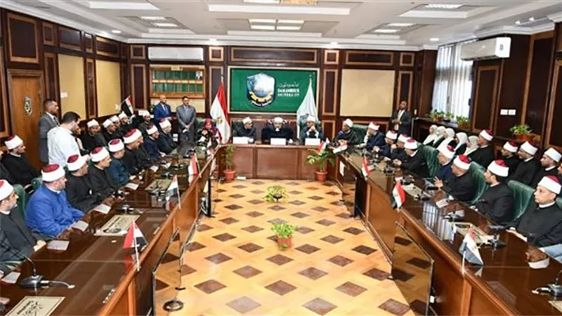 وزير الأوقاف يلتقي الأئمة وقيادات الدعوة بمحافظة البحيرة