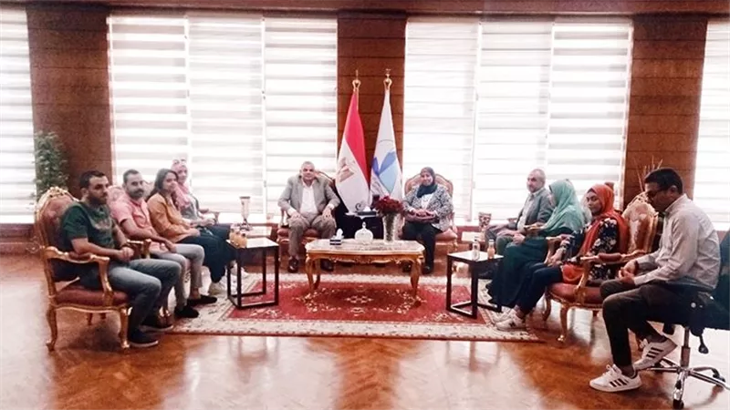 وفد الجهاز المركزي للتنظيم والإدارة يناقش الموضوعات المتعلقة بجامعة كفرالشيخ 