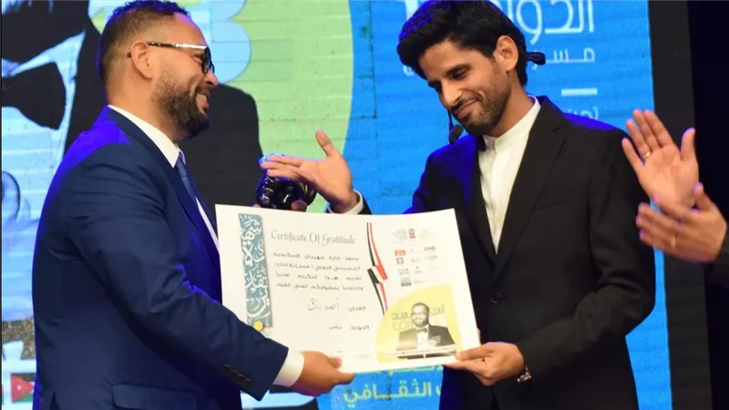 حمدي الميرغني يُقدم تكريم الفنان أحمد رزق في افتتاح مهرجان الإسكندرية المسرحي الدولي