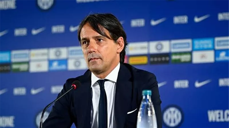 إنزاجي أبرز المرشحين لخلافة يورجن كلوب في ليفربول