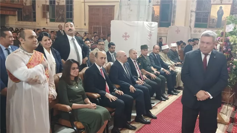نائب محافظ البحيرة تشهد قداس عيد القيامة بكاتدرائية دمنهور