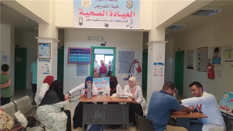 جامعة دمنهور تنظم قافلة تنموية شاملة بأبو حمص