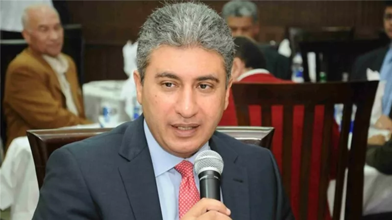   وزير السياحة والآثار: تحسين التجربة السياحية وأحوال العاملين في الوزارة أولوية قصوى 