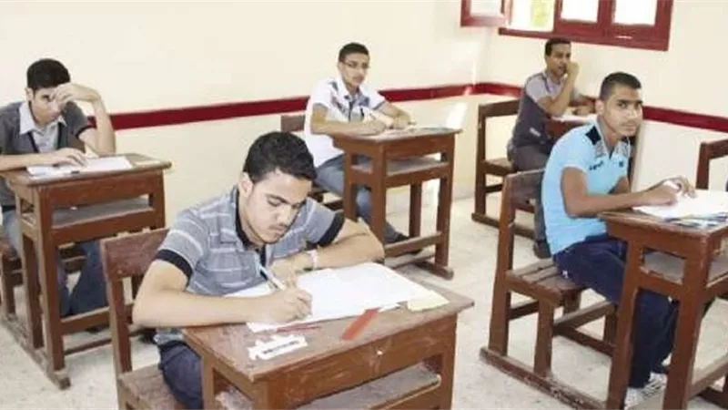 بسبب تسريب الامتحان.. إحالة أستاذ بجامعة دمنهور إلى النيابة العامة