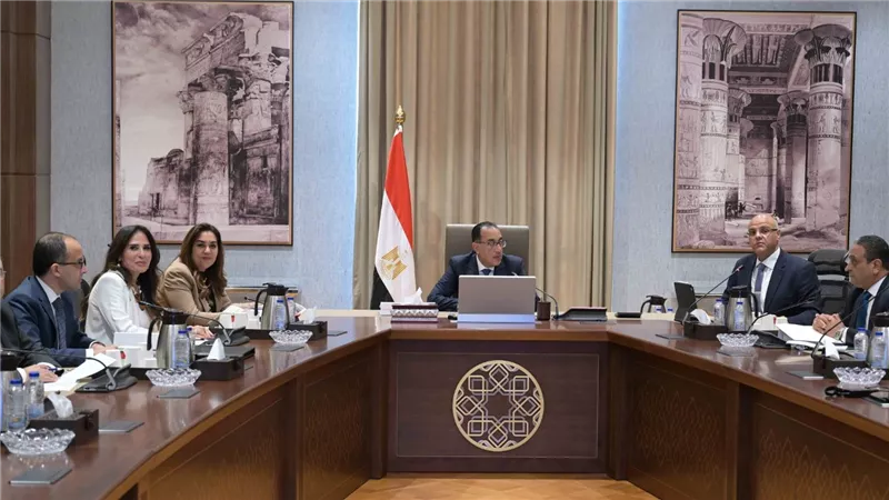 رئيس الوزراء يتابع موقف المشروعات الجاري تنفيذها بمحافظة القليوبية         