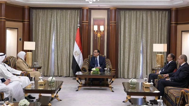 رئيس الوزراء يستقبل وزيرة المالية الكويتية لبحث ملفات التعاون المشترك