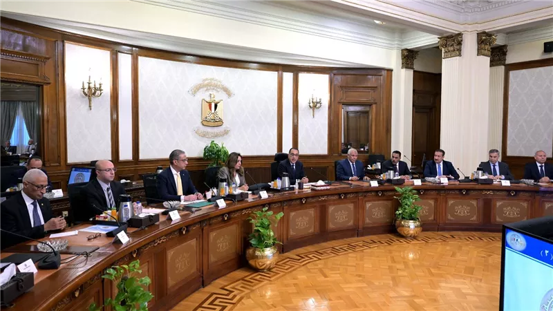 المحافظون يستعرضون موقف التصالح وضبط الأسواق وتأمين توافر السلع