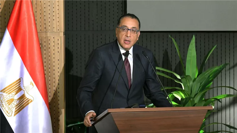 رئيس الوزراء ينفي طلب مصر زيادة شريحة القرض من صندوق النقد الدولي