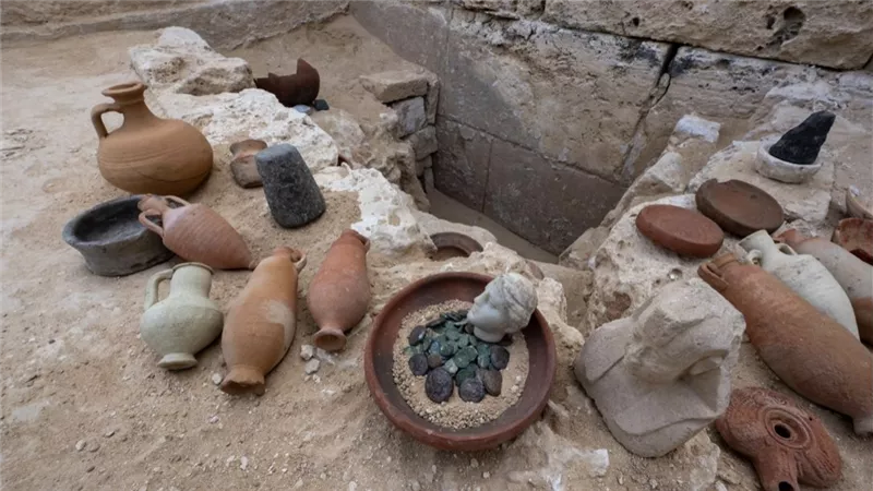 اكتشافات أثرية مهمة وجديدة بمعبد تابوزيريس ماجنا غرب الأسكندرية