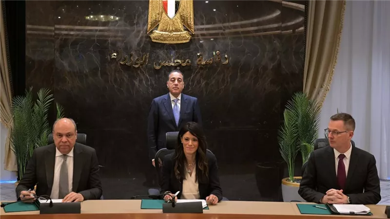 توقيع اتفاقية مع مؤسسة التمويل الدولية لتوسيع مشاركة القطاع الخاص في المطارات