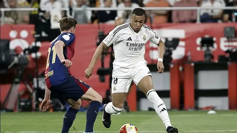 شكوك حول مشاركة مبابي في مباراة ريال مدريد أمام الهلال