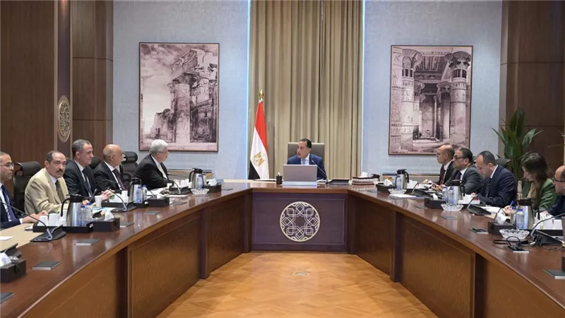 رئيس الوزراء يستعرض التحديات التى تواجه الجامعة العُمالية والمسارات المقترحة لتطويرها