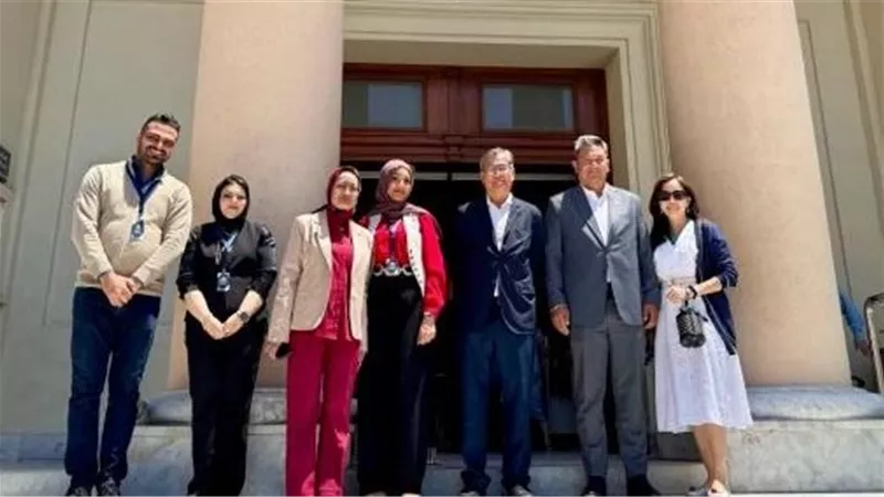 نائب وزير الخارجية التايلاندي ووفد من الرقابة العامة برومانيا في زيارة للمتحف اليوناني الروماني