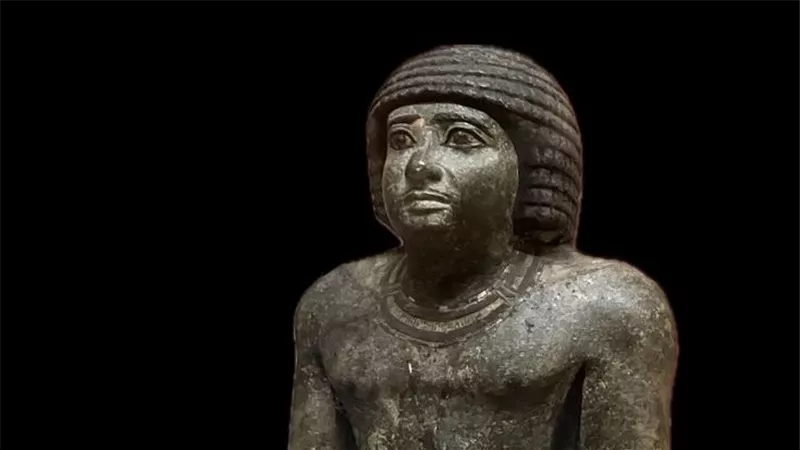 وزارة السياحة والآثار تحتفل بيوم المتاحف العالمي ببرنامج ثري ومتنوّع