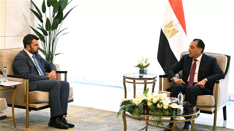 رئيس الوزراء يلتقي وزير خارجية بلغاريا