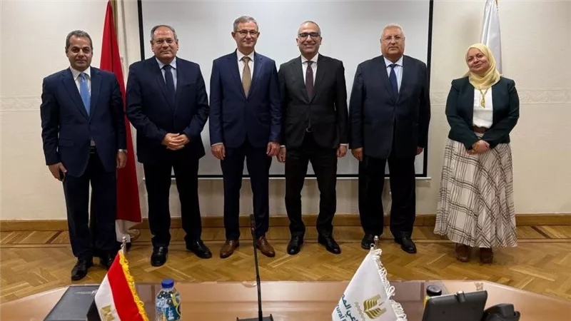 البنك الزراعي المصري يستقبل وزير زراعة جمهورية صربيا لتعزيز التعاون