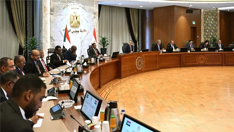 رئيسا وزراء مصر والسودان يتفقان على دعم وتعزيز التعاون المشترك