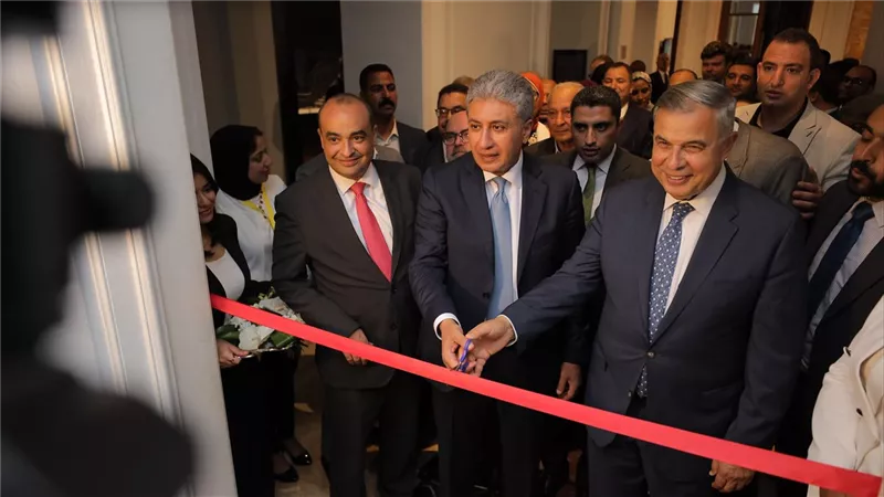 وزير السياحة والآثار ومحافظ الإسكندرية يطلقان فعاليات وأنشطة التراث الثقافي المغمور بالمياه بالمحافظة  