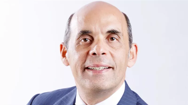 طارق فايد يتسلم مهام رئاسة المصرف المتحد بعد استقالة «القاضى»