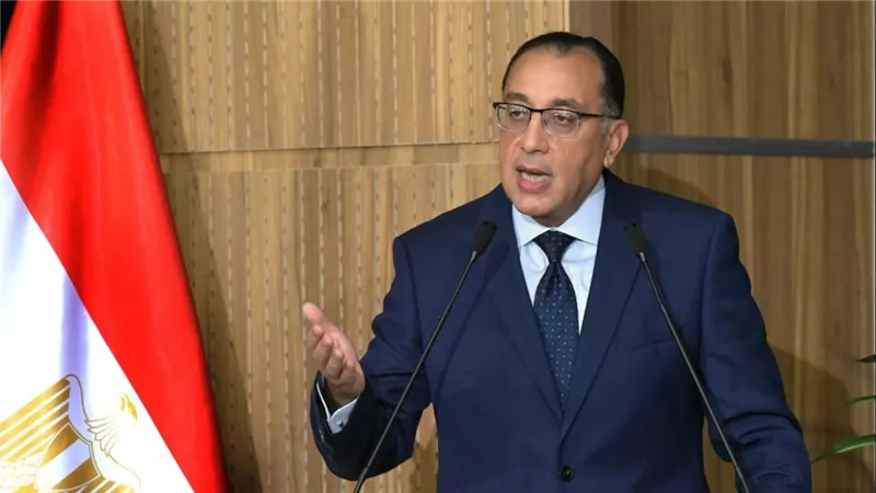 مدبولى: التأمين الصحي و«حياة كريمة» أولوية في الخطط الاستثمارية