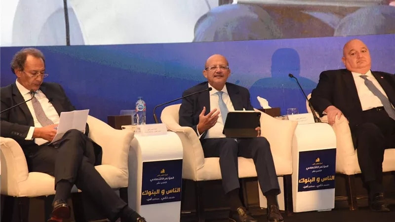 رفاعي: البنوك تلعب دورًا محوريًا في قيادة التحول نحو اقتصاد مستدام وأخضر