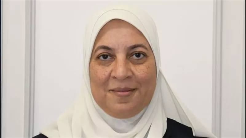 أمل يوسف عميدة كلية العلاج الطبيعي 