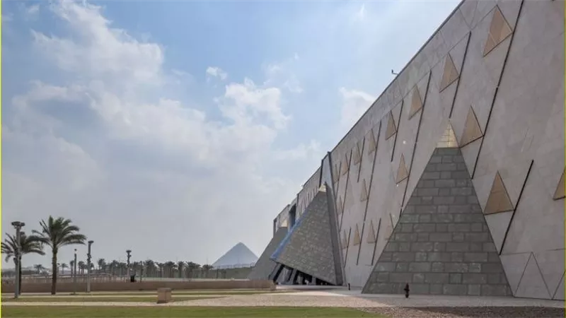بدء تطبيق نظام الحجز المسبق بالمواعيد الزمنية لتنظيم الزيارة بالمتحف المصري.. الأحد