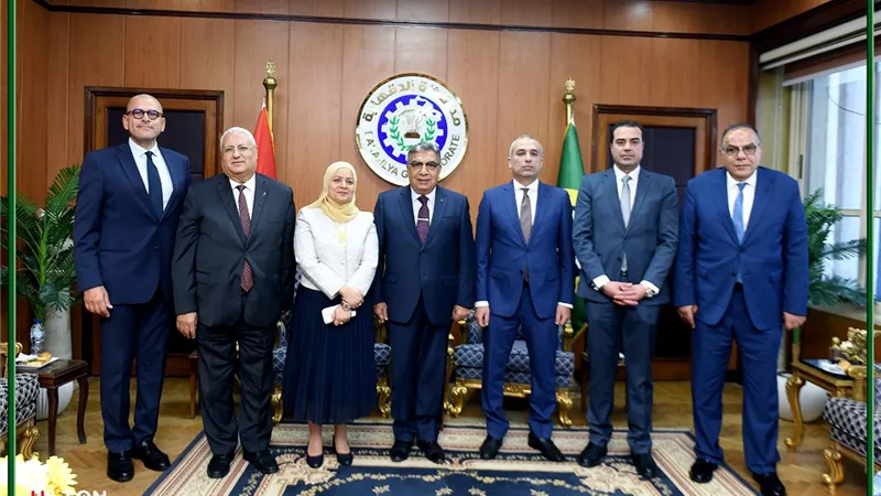 رئيس البنك الزراعي المصري يلتقي محافظ الدقهلية