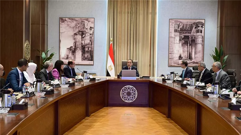 رئيس الوزراء يُتابع الموقف التنفيذي لخطة تطوير المنظومة الجمركية