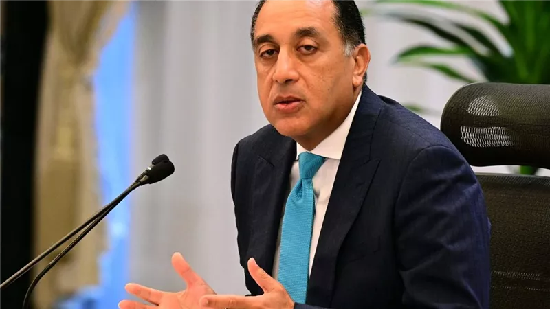 رئيس الوزراء: انخفاض العجز التجاري بنسبة أكثر من 16%