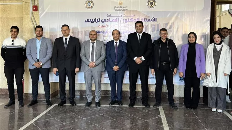  استكشاف آفاق المستقبل الرقمي بكلية الحاسبات والذكاء الاصطناعي بجامعة دمنهور الاهلية  