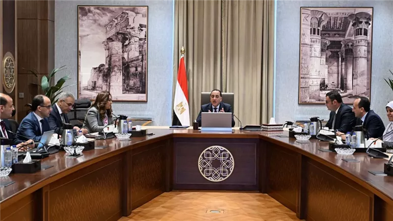 مدبولى يستعرض الموقف التنفيذي لحوكمة إجراءات التصالح وتقنين أراضي الدولة