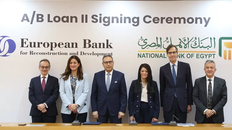 البنك الأهلي المصري يوقع اتفاقية تمويل مع البنك الأوروبي  بـ 100 مليون دولار