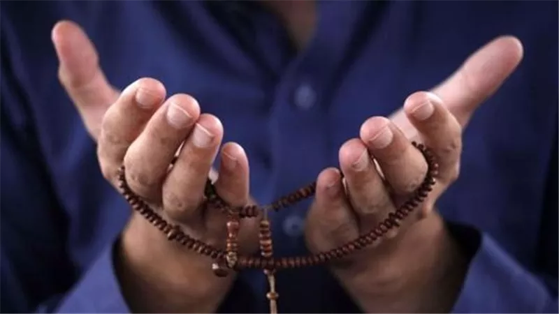 أذكار المساء.. كلمات تحصن المسلم وتمنح القلب سكينة قبل النوم