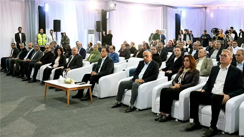 رئيس الوزراء يفتتح مشروع 
