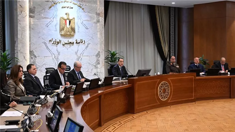 مدبولي: تكليفات للوزراء بانتظام متابعة الأسواق ميدانيًا بالتنسيق مع الأجهزة الرقابية
