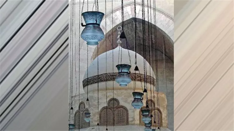 «المشكاوات» من تجليات الوحى إلى عبقرية المينا والزجاج
