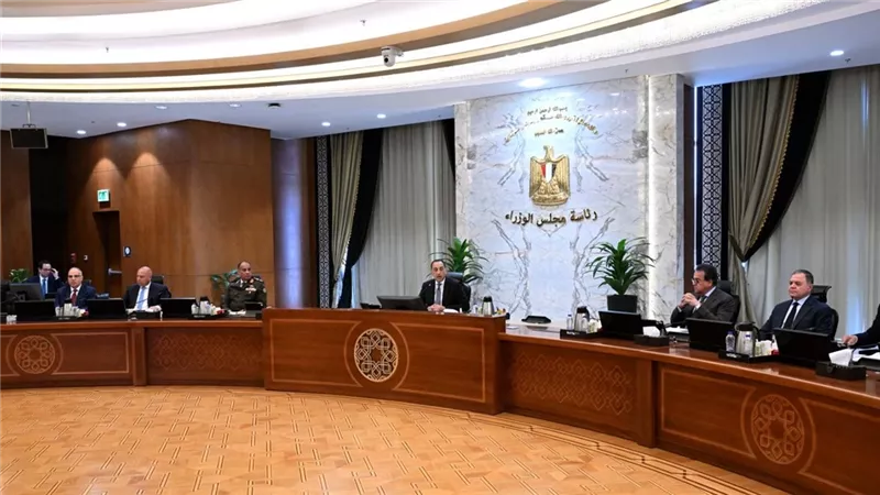 4 تريليونات جنيه إيرادات مستهدفة.. الحكومة توافق على الموازنة العامة  2027/2026