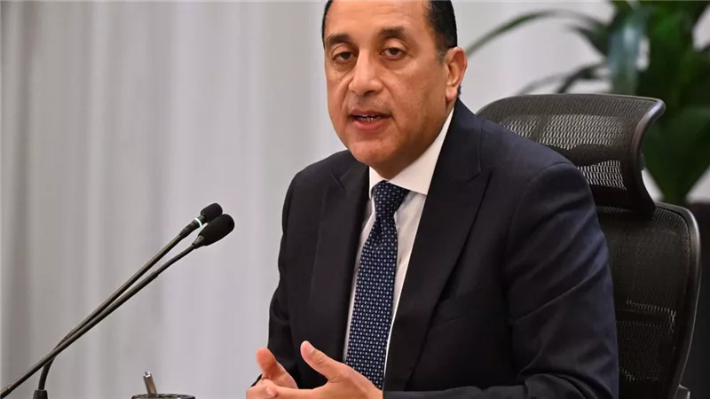 تفاصيل غلق المحلات والطروحات وتصريحات رئيس الوزراء اليوم
