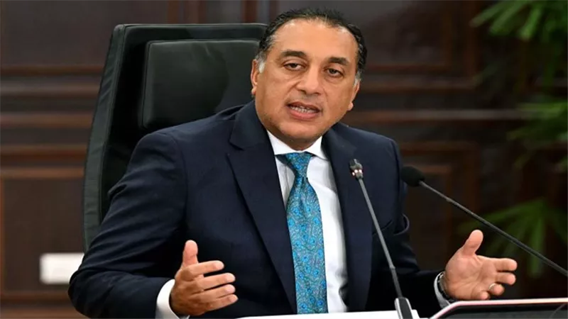 مدبولى: استمرار نظام العمل عن بعد واجتماع للجنة الازمة قريبا 