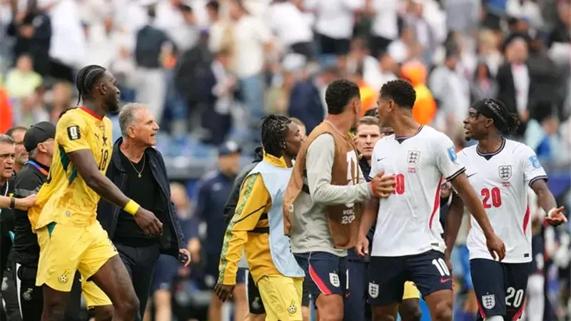 شاهد.. مشادة بيلينجهام وكيروش في كأس العالم